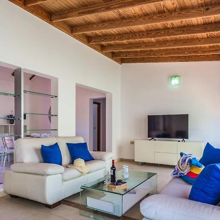 Villa Solmen By Villa Plus Corralejo Exterior foto